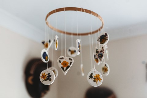 Make A Super Pretty Pressed Flower Mobile!